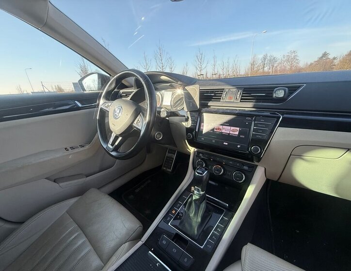 Škoda Superb Kombi 2,0 l 140 kw