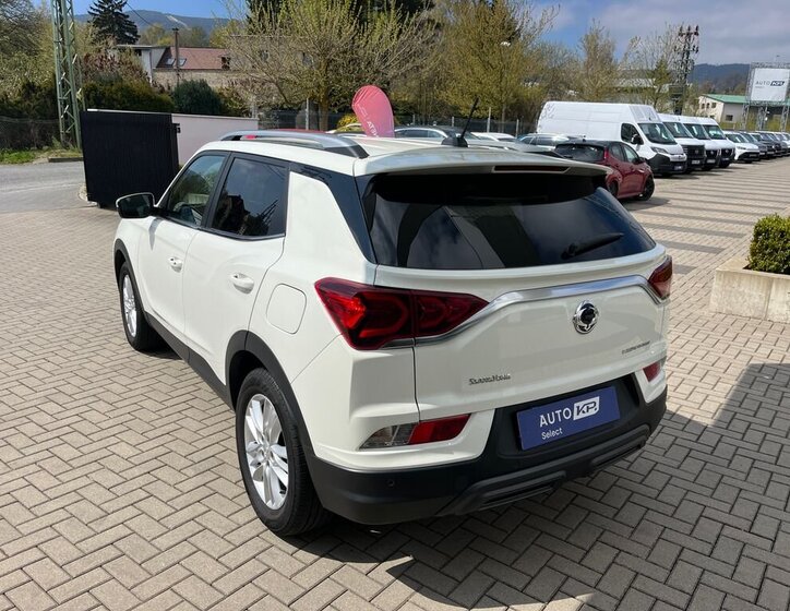 SsangYong Korando SUV / Terénní 1,5 l 120 kw