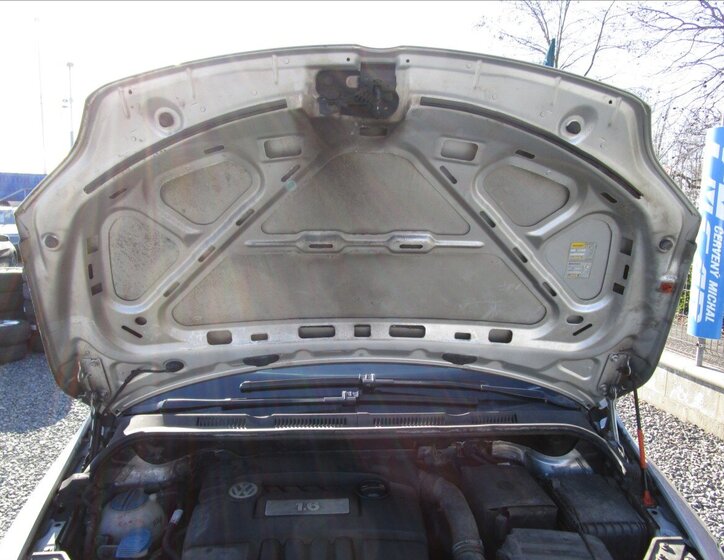 Volkswagen Golf Plus Skříň 1,6 l 75 kw