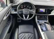 Audi Q7 7