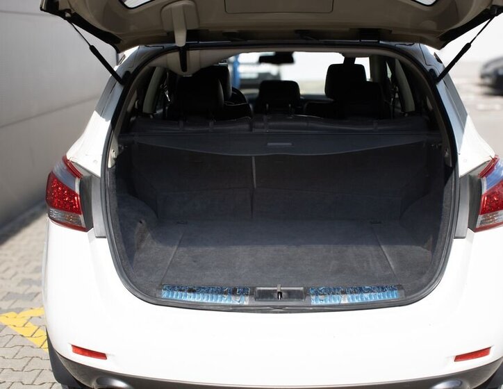 Nissan Murano SUV / Terénní 2,5 l 140 kw