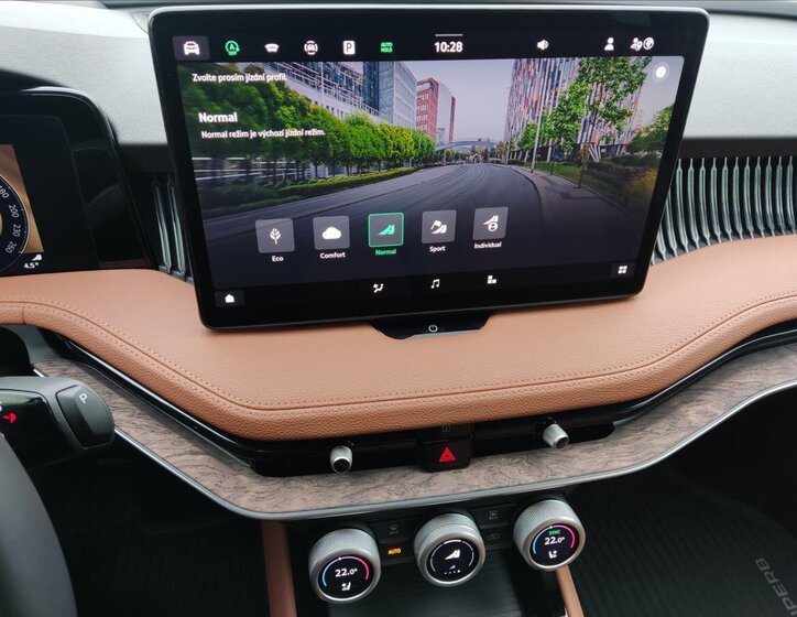 Škoda Superb Liftback 2,0 l 142 kw