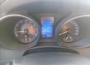 Toyota Auris Kombi 1,6 l 97 kw