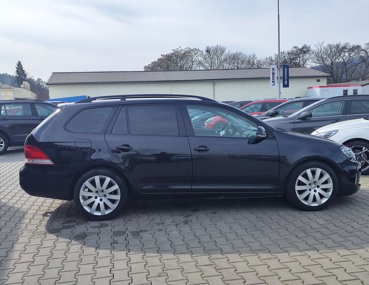 Volkswagen Golf Kombi 1,9 l 77 kw