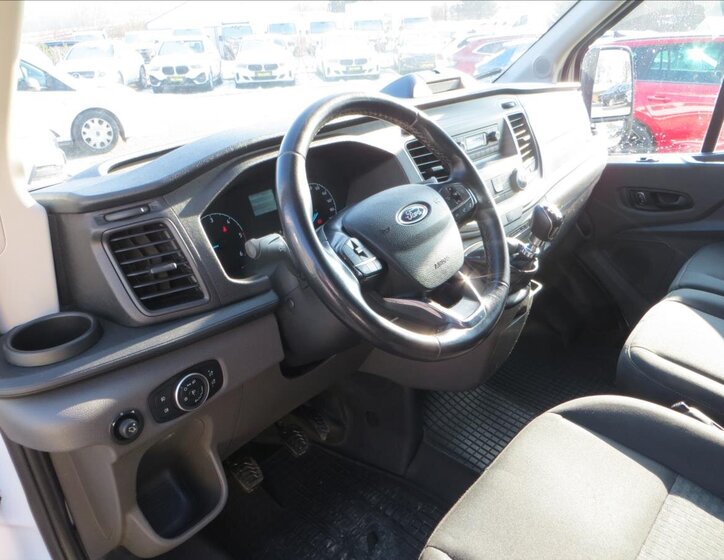 Ford Transit Sklápěč 2,0 l 125 kw