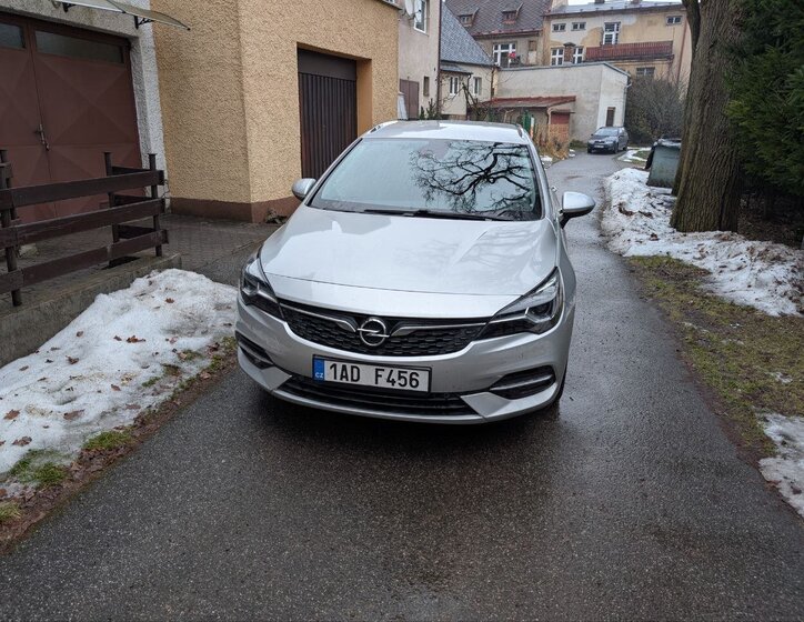Opel Astra Kombi 1,5 l 90 kw