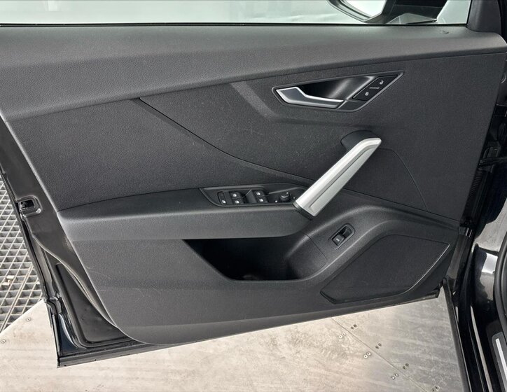 Audi Q2 SUV / Terénní 1,5 l 110 kw