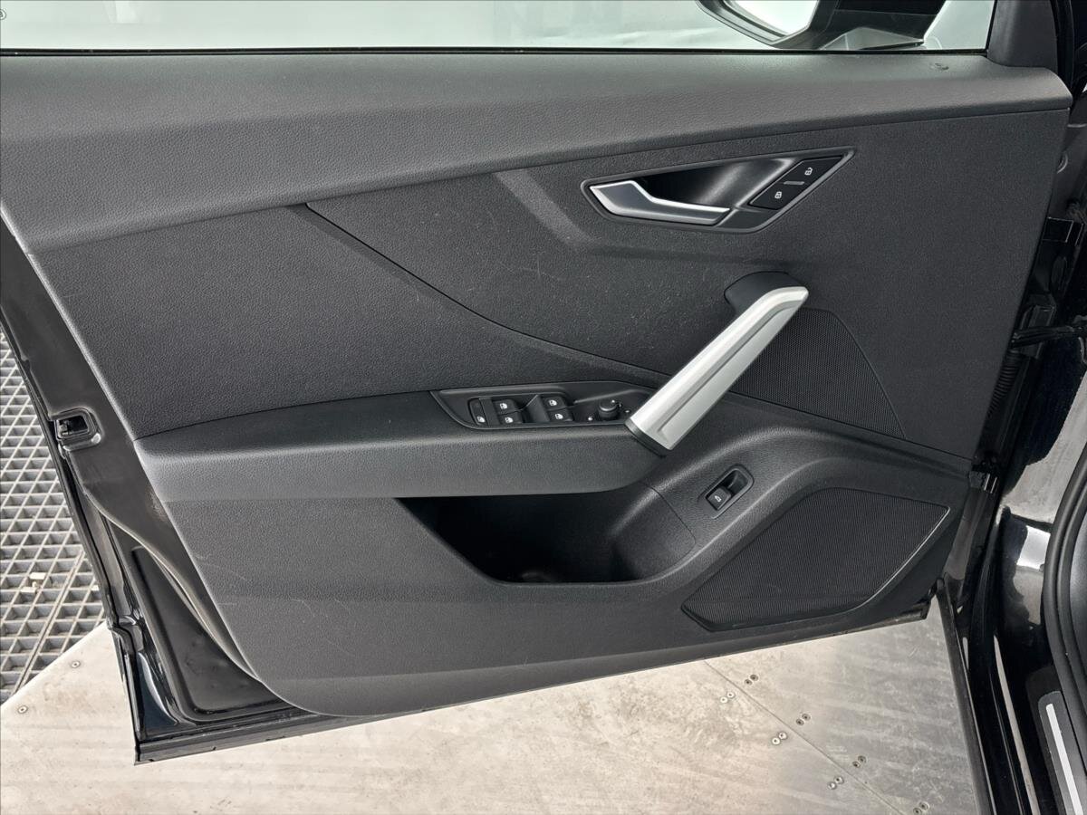 Audi Q2 SUV / Terénní 1,5 l 110 kw