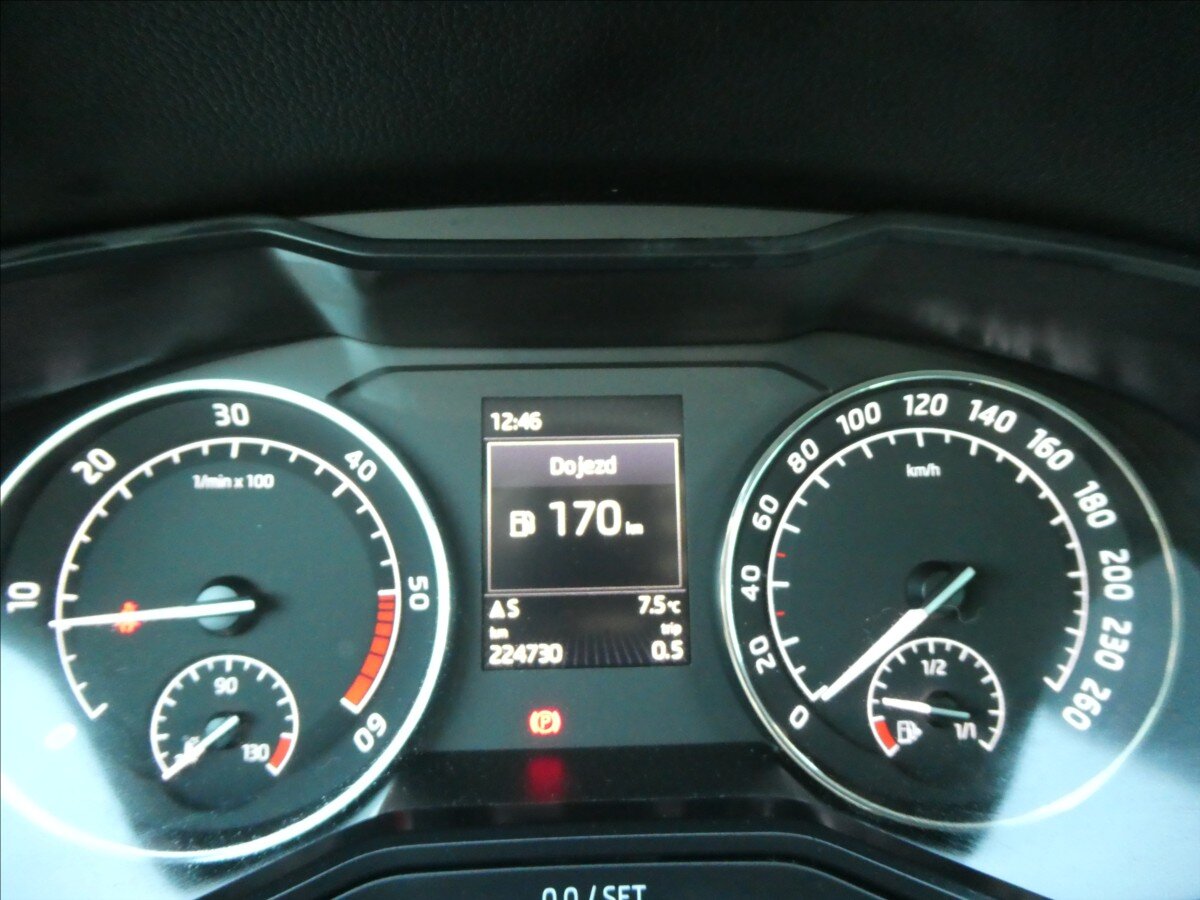 Škoda Superb Kombi 2,0 l 110 kw