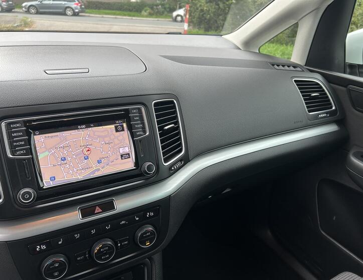 Volkswagen Sharan 51