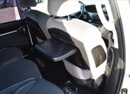 Peugeot 807 MPV 2,0 l 100 kw
