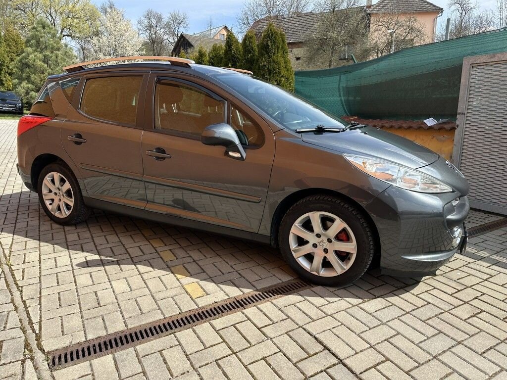 Peugeot 207 Kombi 1,6 l 88 kw