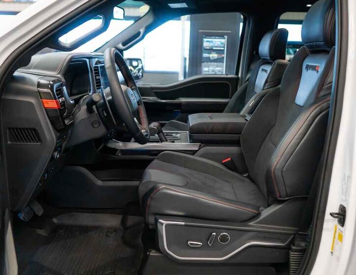 Ford F-150 Pick-up 5,2 l 536 kw