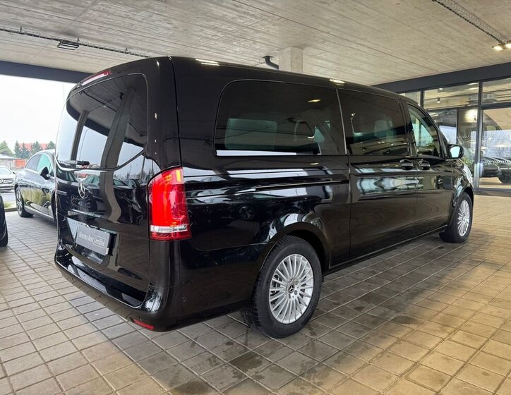 Mercedes-Benz Vito 5