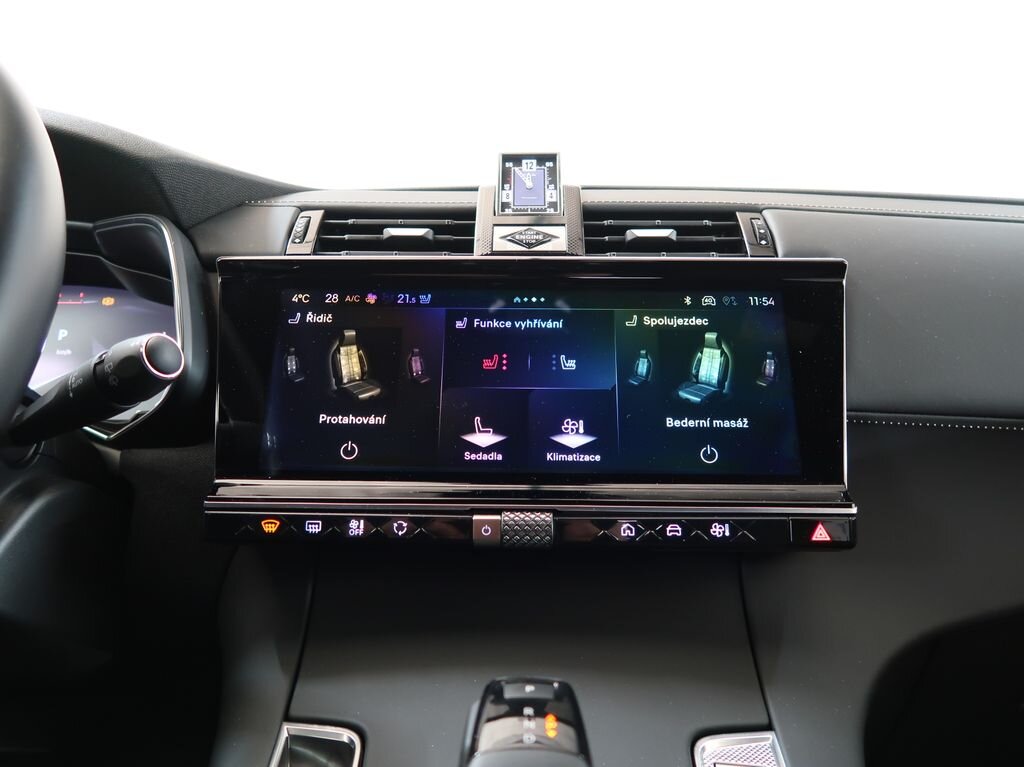 DS Automobiles DS7 Crossback