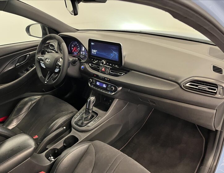 Hyundai i30 Hatchback 2,0 l 206 kw