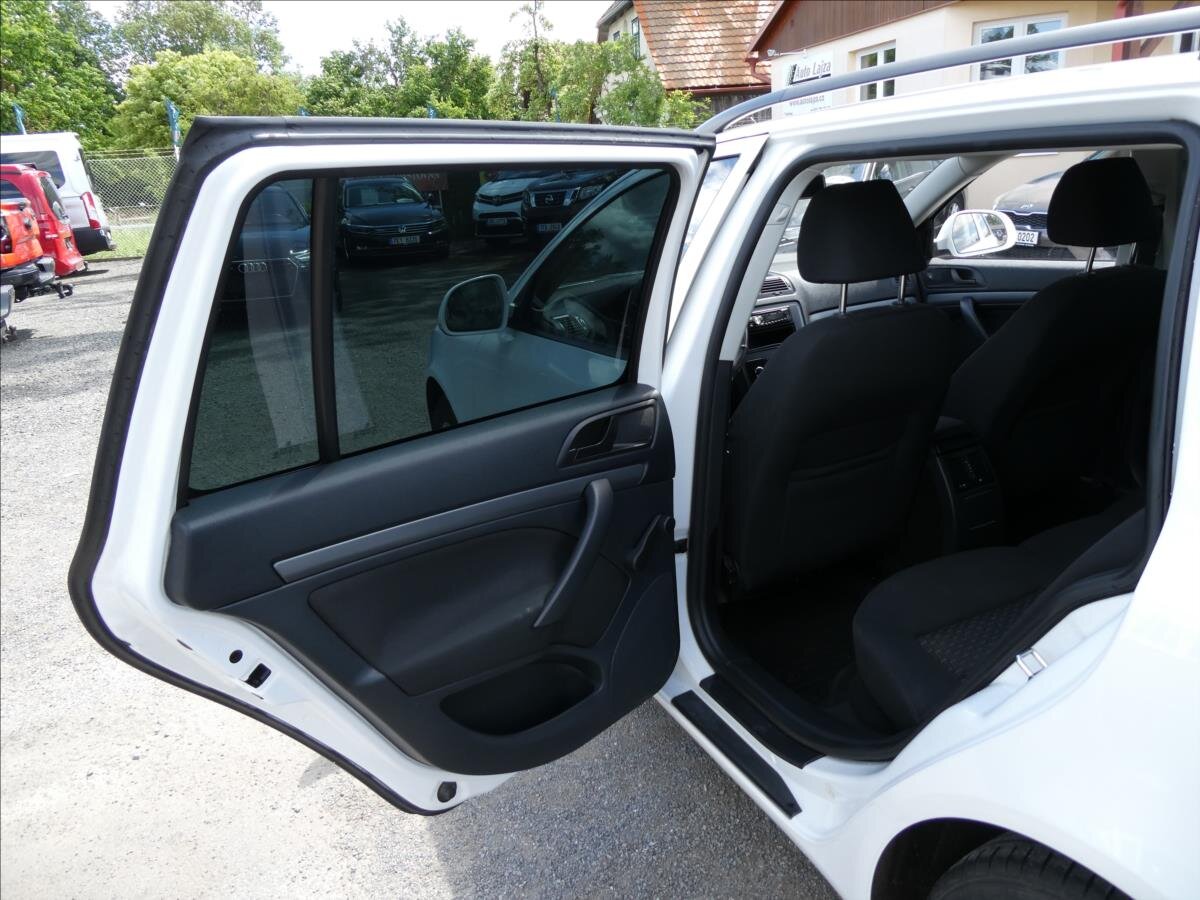 Škoda Octavia Kombi 1,2 l 77 kw