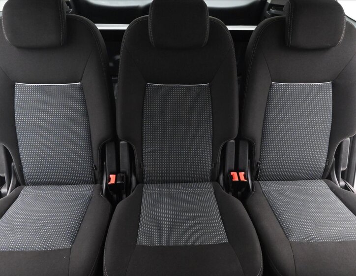 Ford S-MAX MPV 2,0 l 103 kw