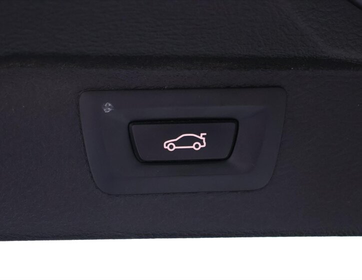 BMW X5 SUV 3,0 l 190 kw