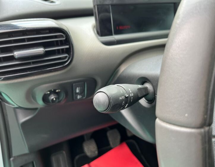 Citroën C4 Cactus 15