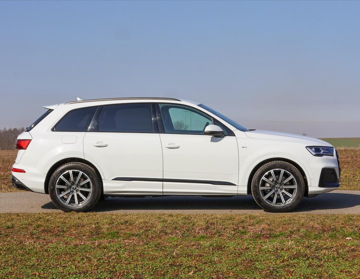 Audi Q7 SUV / Terénní 3,0 l 210 kw