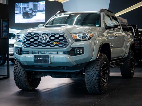 Toyota Tacoma