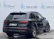 Audi Q7 3