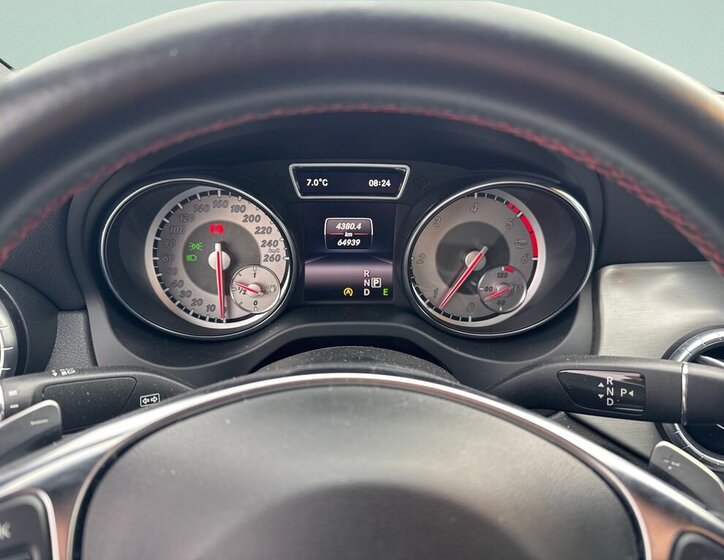 Mercedes-Benz CLA MPV 0,0 130 kw