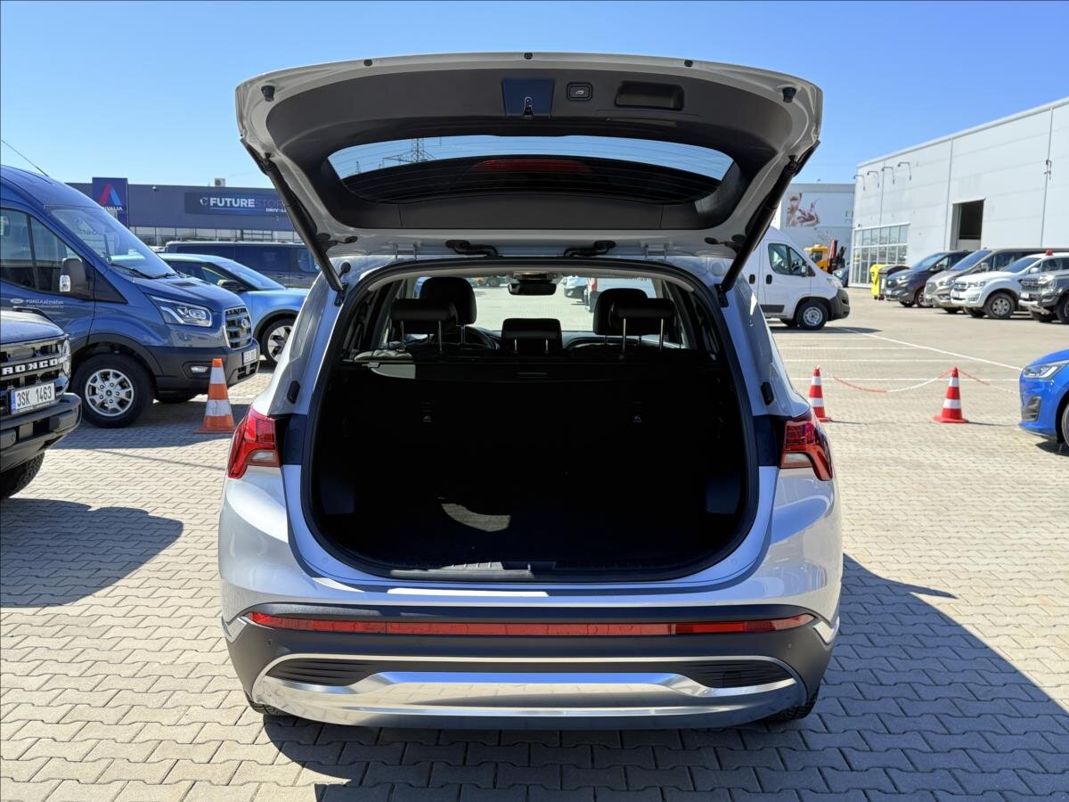 Hyundai Santa Fe SUV / Terénní 2,2 l 142 kw