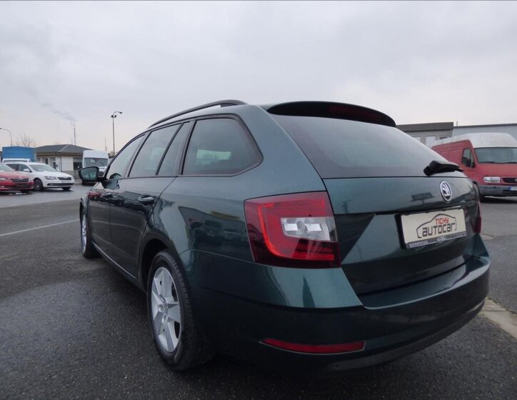 Škoda Octavia Kombi 2,0 l 110 kw