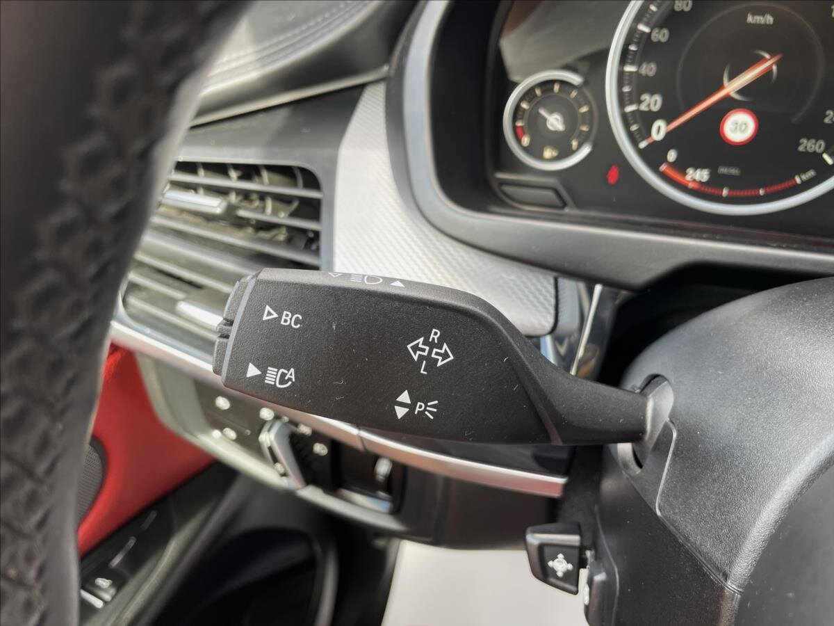 BMW X6 SUV 3,0 l 230 kw