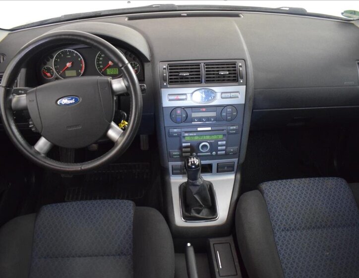 Ford Mondeo Kombi 1,8 l 92 kw