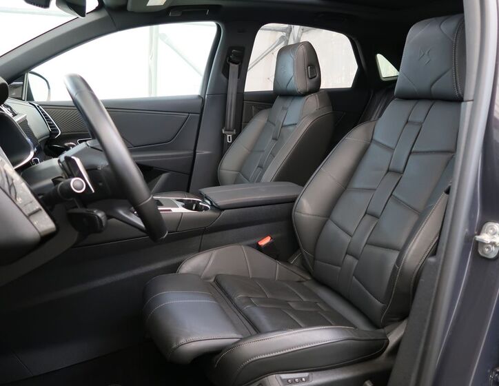 DS Automobiles DS7 Crossback 14