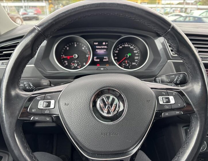 Volkswagen Tiguan SUV / Terénní 2,0 l 140 kw
