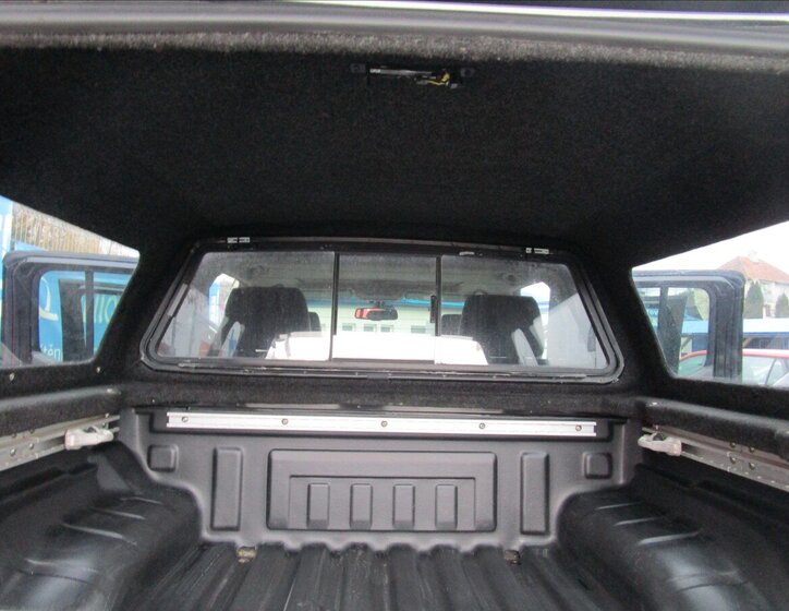 Nissan Navara Ostatní 2,5 l 126 kw