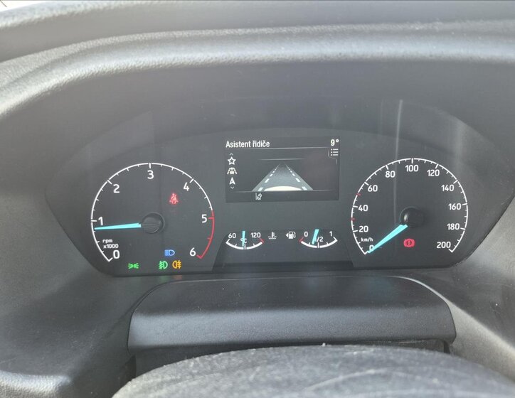 Ford Tourneo Custom MPV 2,0 l 96 kw