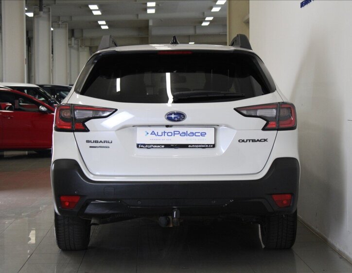Subaru Outback Kombi 2,5 l 124 kw