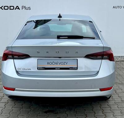 Škoda Octavia 9