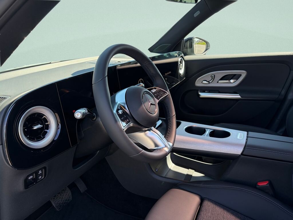 Mercedes-Benz GLB SUV / Terénní 0,0 200 kw