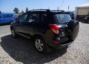 Toyota RAV4 Kombi 2,0 l 112 kw