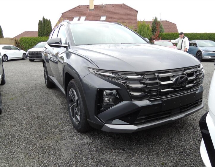 Hyundai Tucson SUV 1,6 l 118 kw