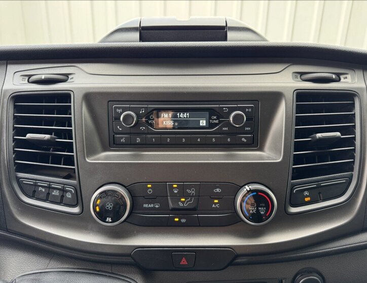 Ford Transit Custom Kombi 2,0 l 96 kw