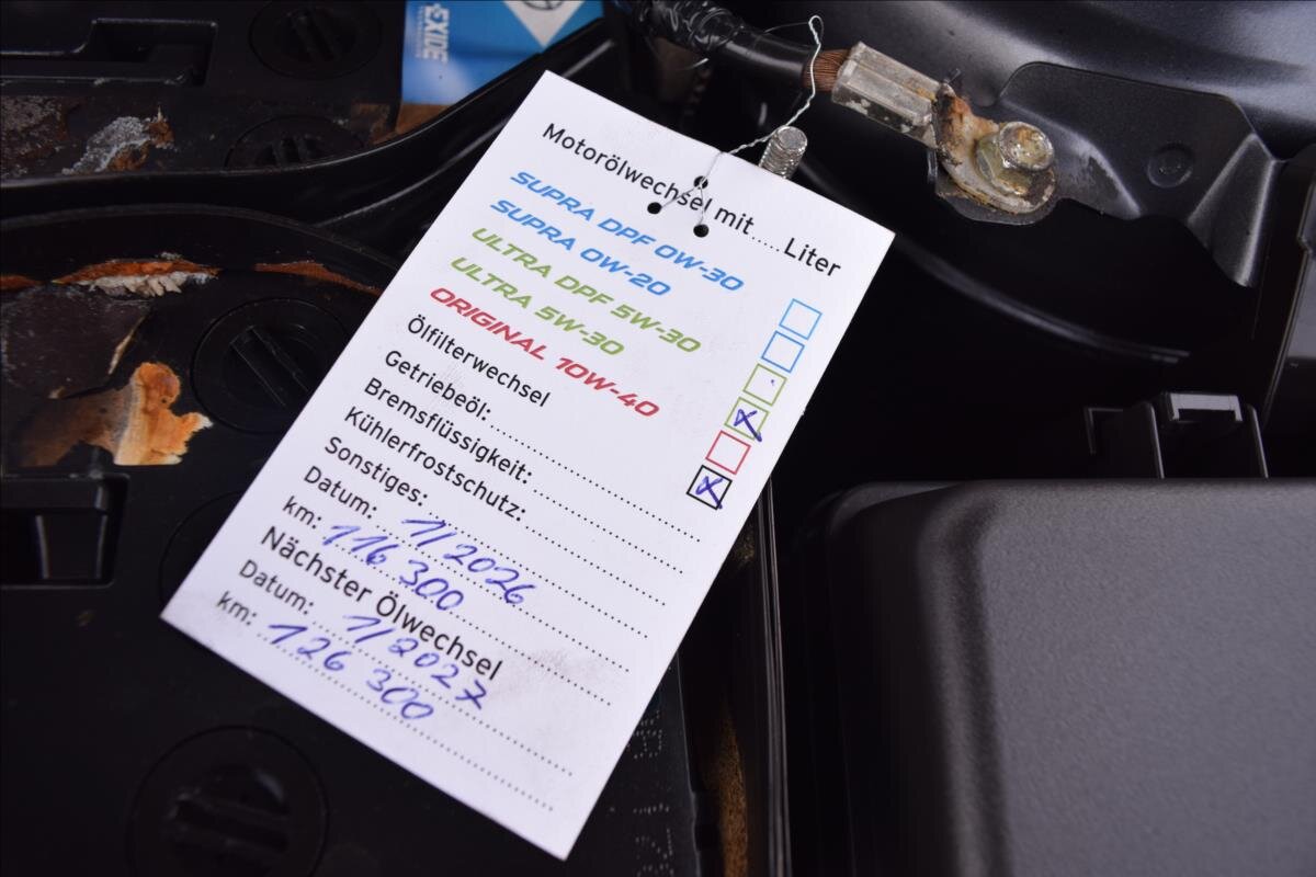 Mazda 3 Sedan 1,5 l 74 kw