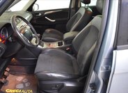 Ford S-MAX MPV 2,5 l 162 kw