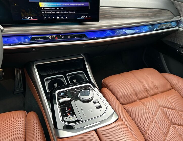 BMW i7 Sedan / Limuzína 0,0 400 kw