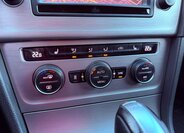 Volkswagen Golf Kombi 1,6 l 81 kw