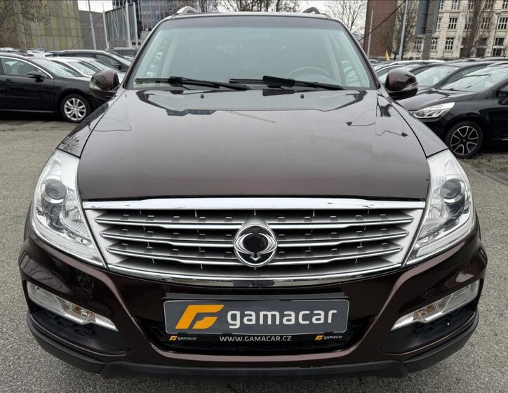SsangYong Rexton SUV / Terénní 2,0 l 114 kw