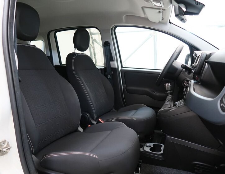 Fiat Panda Hatchback 999,0 52 kw
