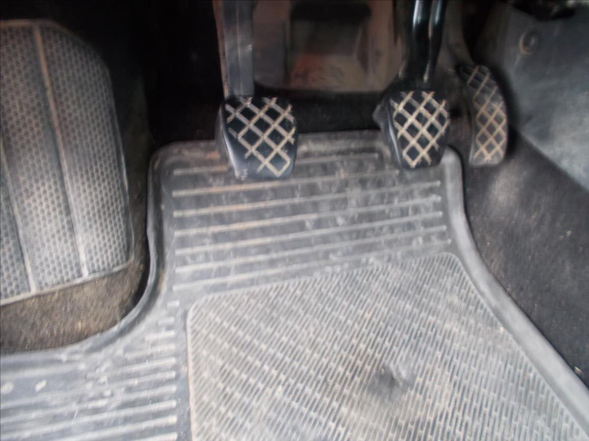 Škoda Octavia Sedan / Limuzína 1,9 l 74 kw