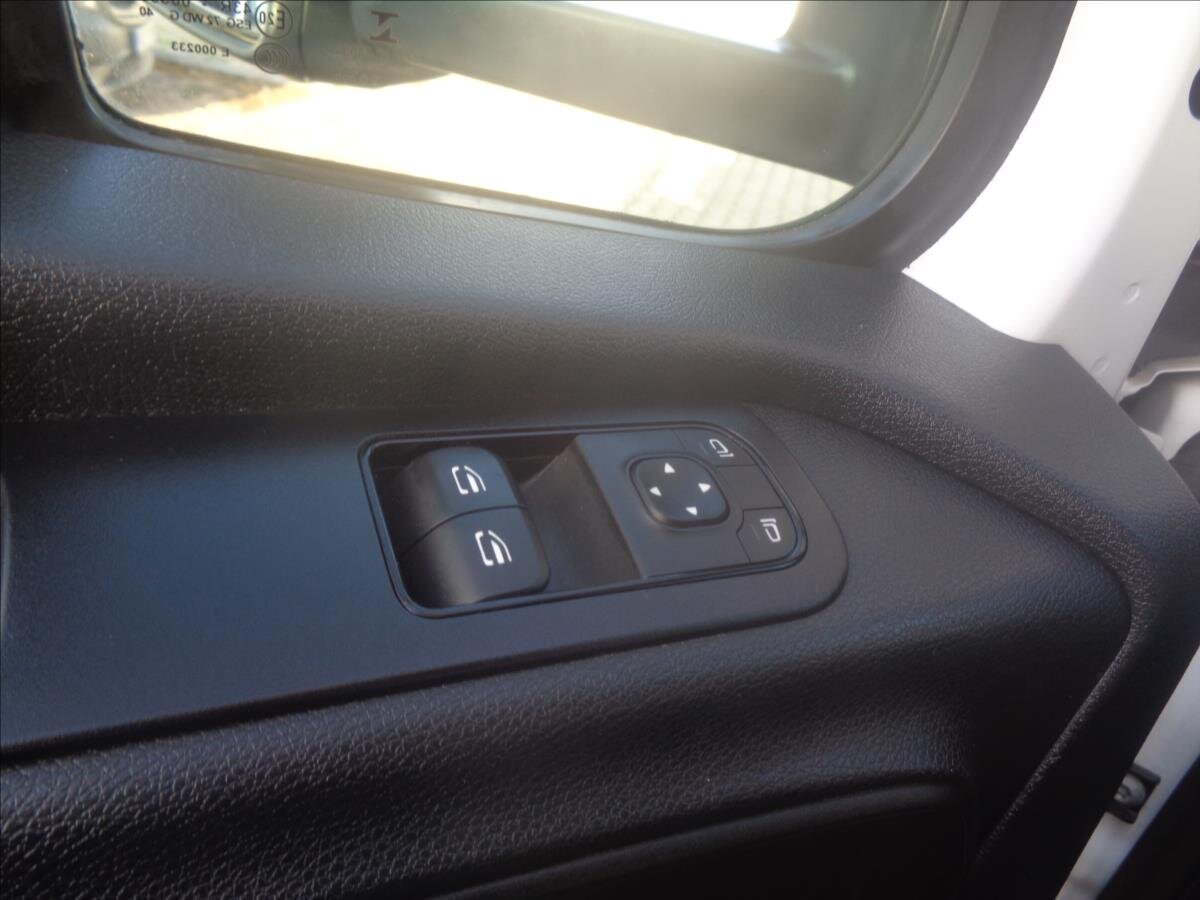 Mercedes-Benz Sprinter Skříň 2,1 l 120 kw